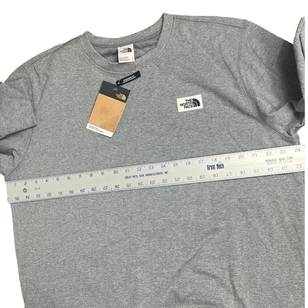 The North Face Sweatshirt Mens XL Grey Pullover Sporty Activewear Normcore - Picture 5 of 9